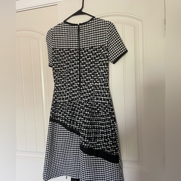 Adorable Taylor Dress - Picture 2 of 4